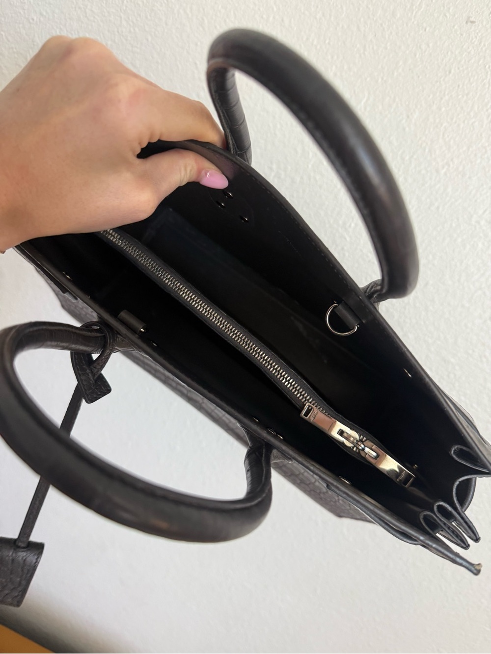 Saint Laurent Small Sac De Jour - Picture 7 of 7